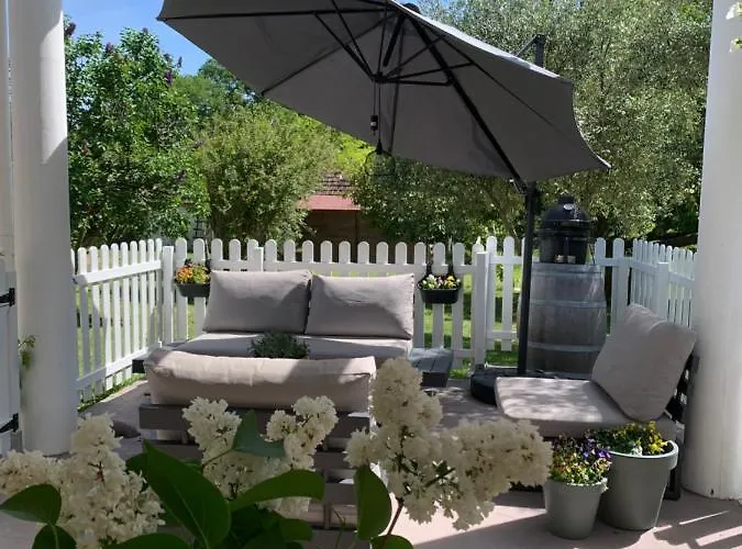 Brigitte Et Moi Nocleg ze śniadaniem 3*